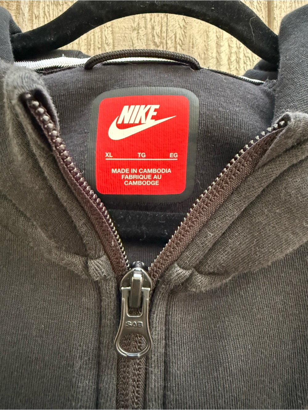 Nike Tech Fleece - Picture 4 of 7